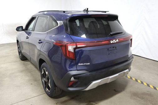 2025 Kia Seltos EX