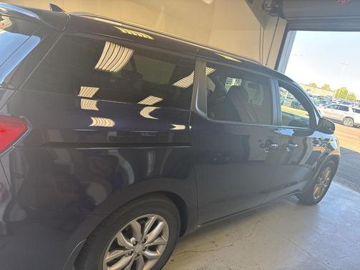 2021 Kia Sedona EX