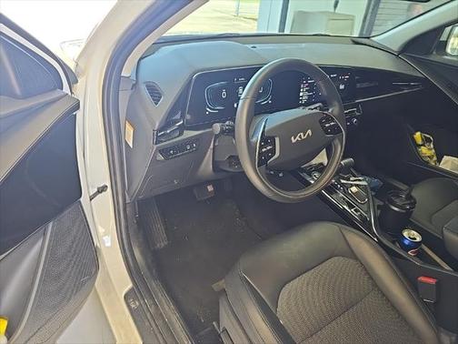2023 Kia Niro EX