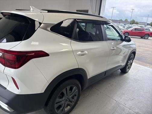 2022 Kia Seltos S
