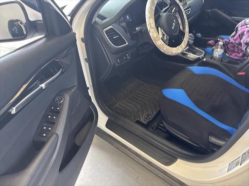 2022 Kia Seltos S