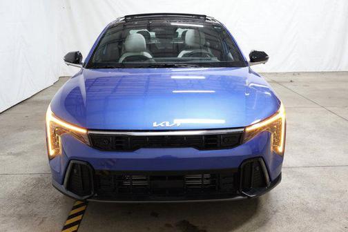 2025 Kia K4 GT-Line Turbo