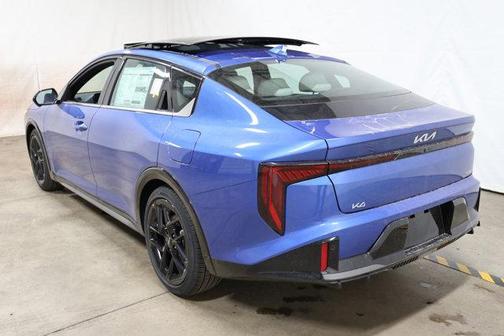 2025 Kia K4 GT-Line Turbo