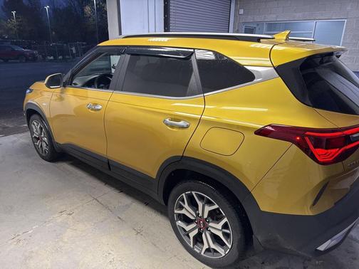 2021 Kia Seltos SX Turbo