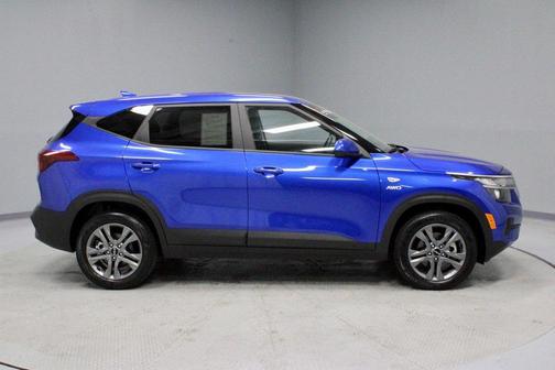 2023 Kia Seltos LX