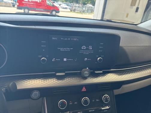 2022 Kia Carnival LXS