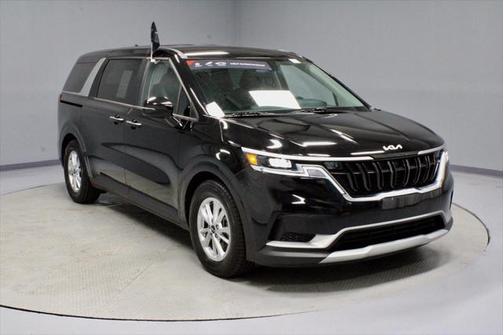 2022 Kia Carnival LXS