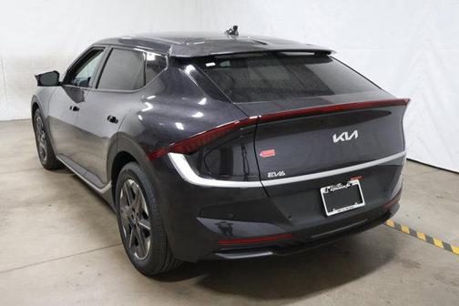 2025 Kia EV6 Light Long Range