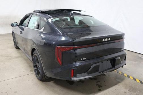 2025 Kia K4 GT-Line Turbo