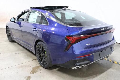 2025 Kia K5 GT
