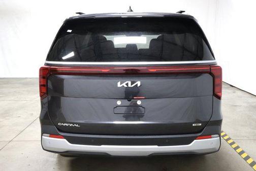2025 Kia Carnival Hybrid EX