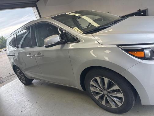 2018 Kia Sedona SX