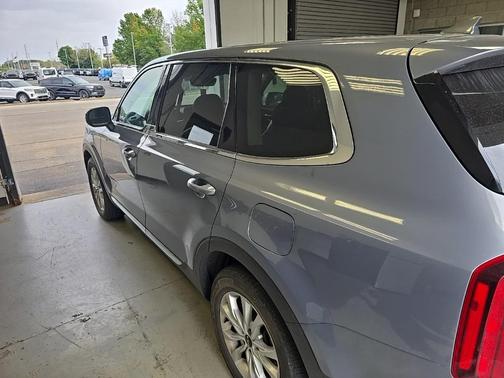 2022 Kia Telluride LX