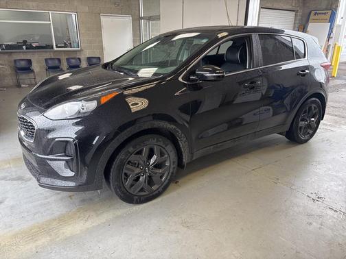 2022 Kia Sportage LX