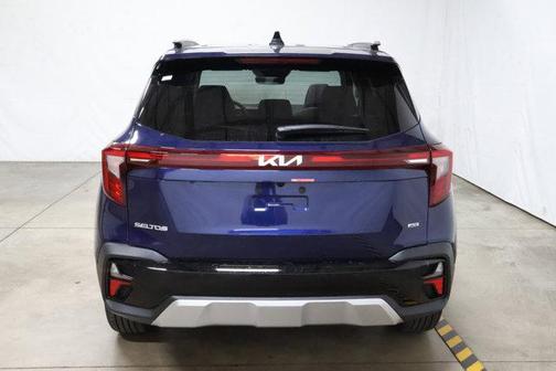 2025 Kia Seltos EX