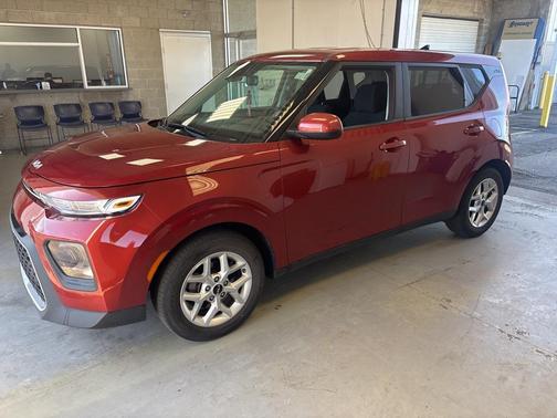 2022 Kia Soul LX