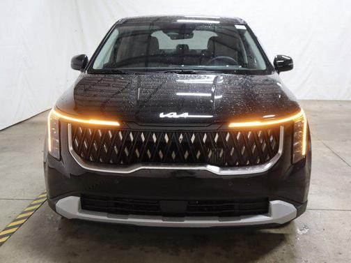 2025 Kia Carnival Hybrid LXS