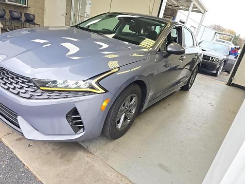 2023 Kia K5 LXS