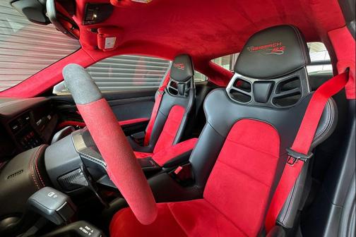 2018 Porsche 911 GT2 RS