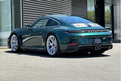 2024 Porsche 911 S/T