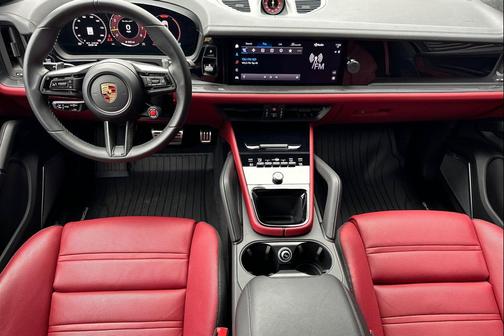 2024 Porsche Cayenne Turbo GT