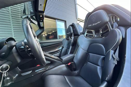 2015 Porsche 918 Spyder 