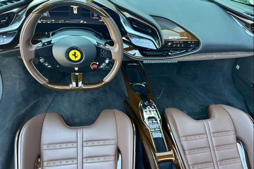 2023 Ferrari SF90 Spider Base