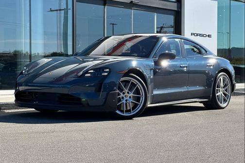 2025 Porsche Taycan Turbo GT