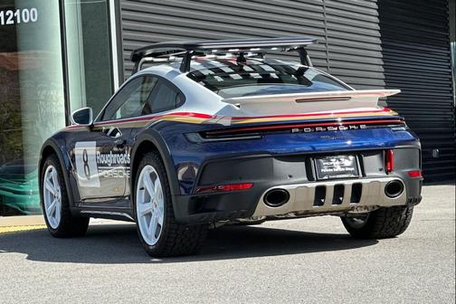 2024 Porsche 911 Dakar