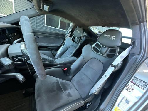 GT Silver Metallic 2019 Porsche 911 GT3 RS