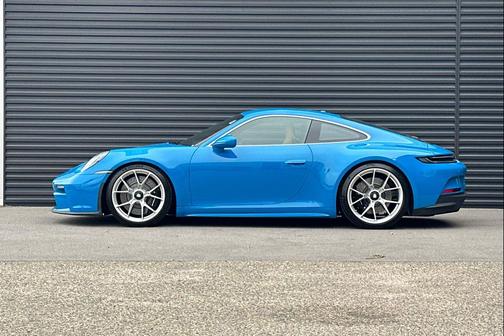 2022 Porsche 911 GT3 w/Touring Package