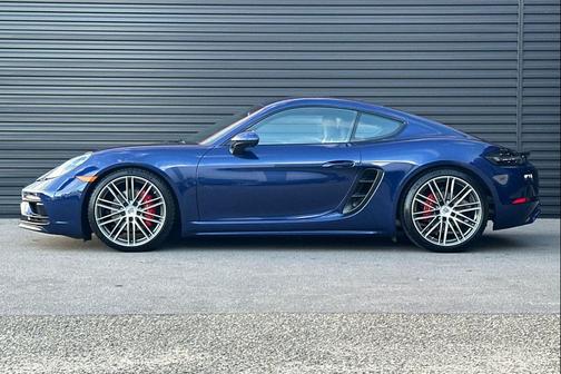2024 Porsche 718 Cayman S