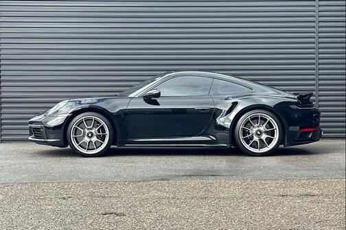 2022 Porsche 911 Turbo S