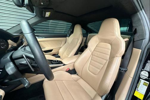 2022 Porsche 911 Turbo S