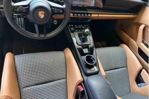 2022 Porsche 911 GT3 w/Touring Package