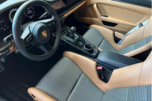 2022 Porsche 911 GT3 w/Touring Package