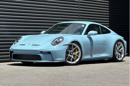 2022 Porsche 911 GT3 w/Touring Package