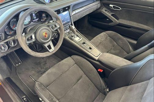 2018 Porsche 911 Targa 4 GTS