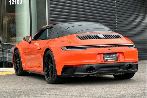 2023 Porsche 911 Targa 4 GTS