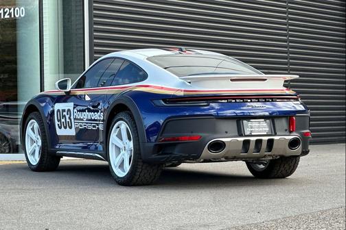2023 Porsche 911 Dakar