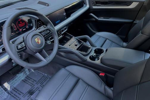 2024 Porsche Cayenne Cayenne