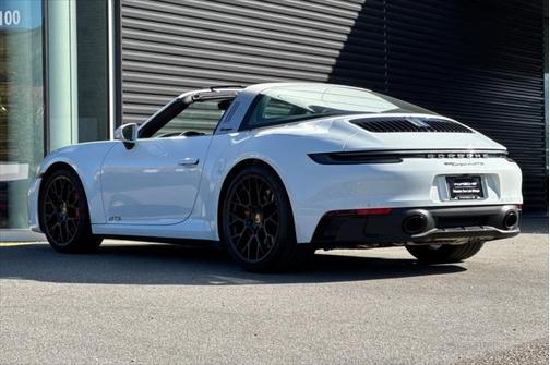 2024 Porsche 911 Targa 4 GTS