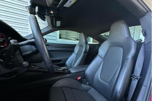 2023 Porsche 911 GT3 w/Touring Package