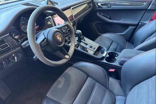 2023 Porsche Macan GTS