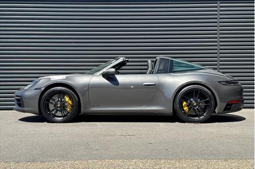 2023 Porsche 911 Targa 4 GTS