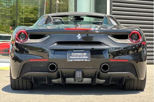 2018 Ferrari 488 Spider Base