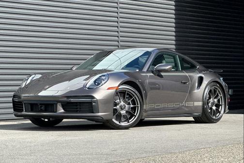 2025 Porsche 911 Turbo