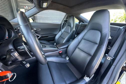 Black 2017 Porsche 911 Carrera