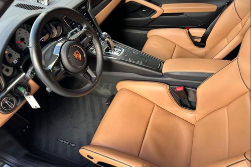 2018 Porsche 911 GT2 RS