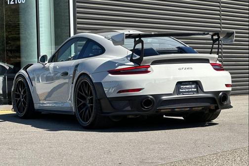 2018 Porsche 911 GT2 RS